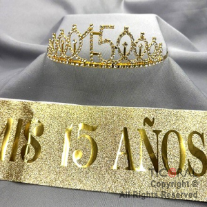 SET VINCHA Y BANDA 15 AOS ORO X 1